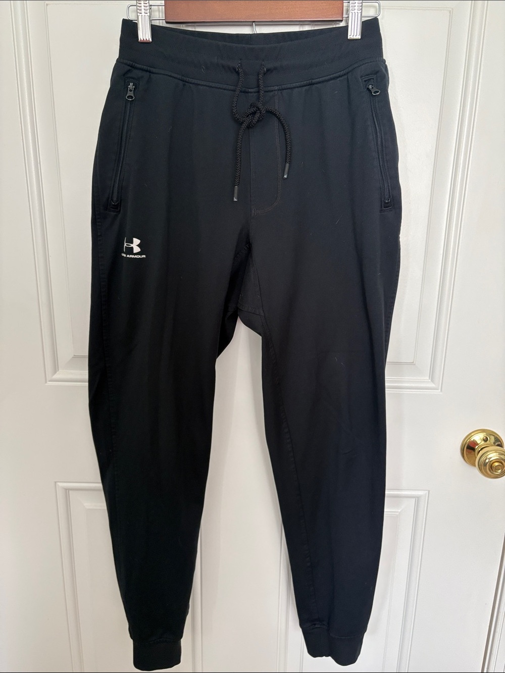 Under Armour Black Men's Tapered Performance Joggers